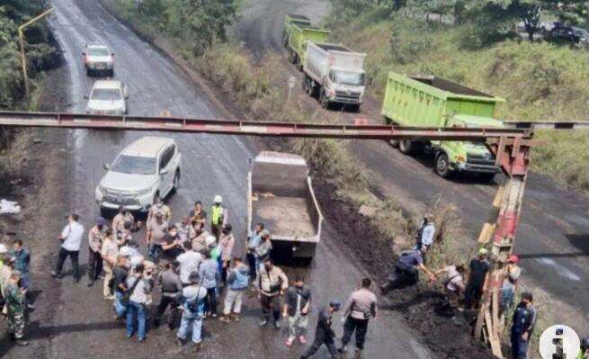 Simalakama AGM Gunakan Jalan Negara: Selamatkan Pengangguran atau Salahi Aturan!