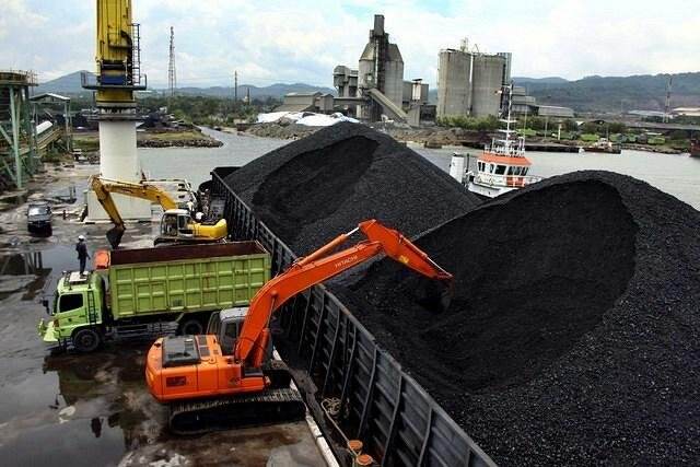Pengusaha Blakblakan Tantangan Penuhi Pasokan Batu Bara untuk PLN