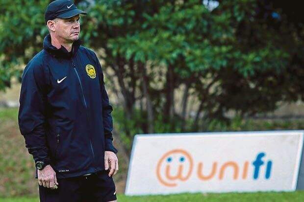 Pelatih Timnas Malaysia U-23 Kandidat Latih Senior, Keuntungan Buat Indonesia?