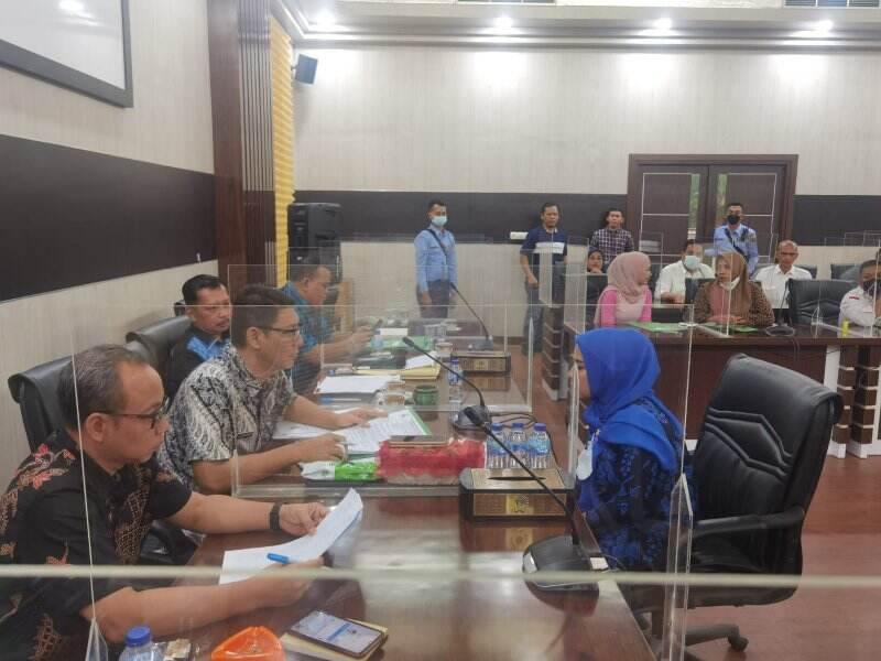 Sekretaris DPRD Evaluasi Kinerja Pegawai non ASN