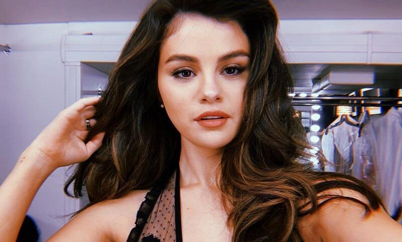 Beranjak 30 Tahun, Selena Gomez Lebih Bahagia Tak Peduli Kata Orang Lain
