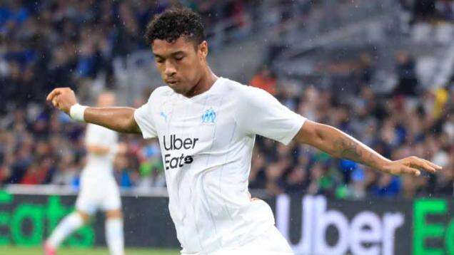 Mental Gratisan! AC Milan Buru Gelandang Marseille di Bursa Transfer
