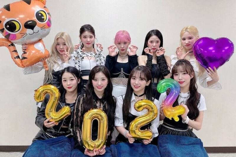 Kep1er Mengumumkan Nama dan Warna Fandom Resmi