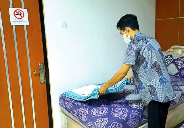 Uji Coba Pertama Karantina Pekerja Migran asal Jatim di Asrama Haji