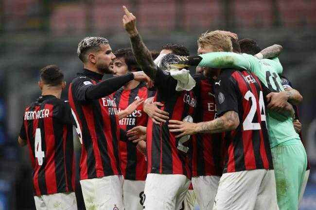 Stefano Pioli Inginkan Bek Baru untuk AC Milan