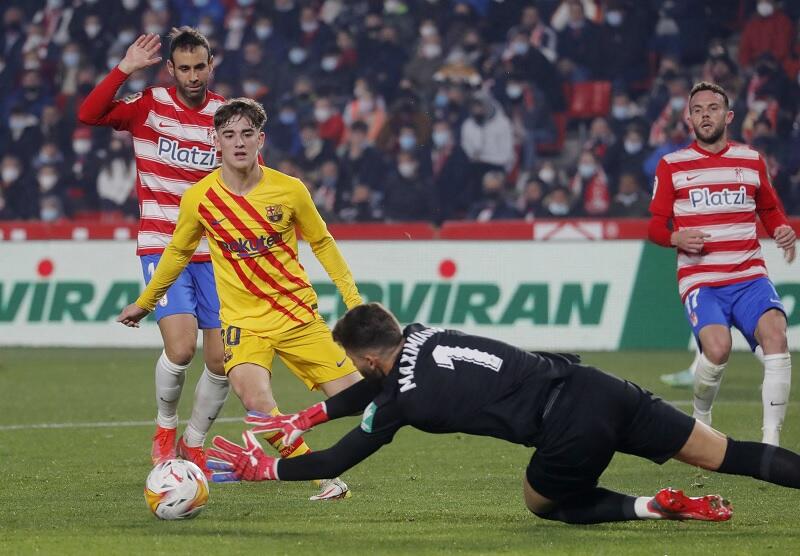 Babak Pertama Granada vs Barcelona Berakhir Tanpa Gol
