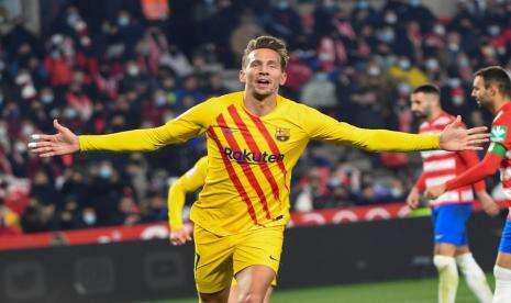 Hasil Liga Spanyol: 10 Pemain Barcelona Tertahan di Markas Granada