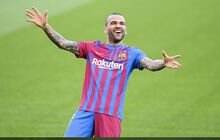 Barcelona Imbang lawan Granada, Dani Alves Tetap Cetak Rekor