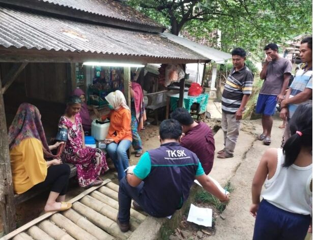Warga Cipanas Lebak Antusias Ikuti Vaksinasi Covid-19