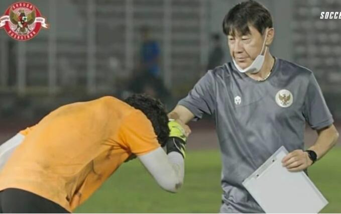 Disayang Shin Tae-yong, Begini Kondisi Kiper Timnas Indonesia yang Baru Saja Ditendang di Bagian Kepala