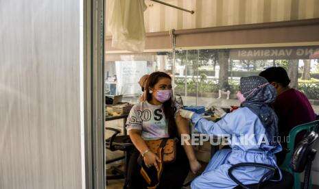 Vaksin Covid-19 Sedikit Ubah Siklus Menstruasi, tak Pengaruhi Kesuburan