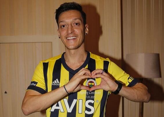 Media Turki Pertegas Kabar Kepindahan Mesut Ozil ke RANS Cilegon FC, Klub Raffi Ahmad Otomatis Juara Liga 1 2022-2023?