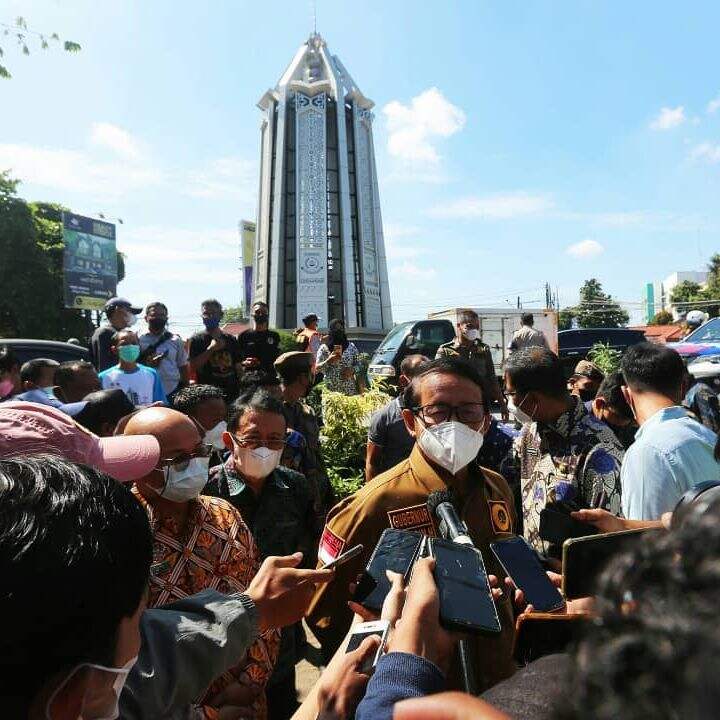 Resmikan Tugu Pamulang, WH : Sekarang Terlihat Lebih Bagus