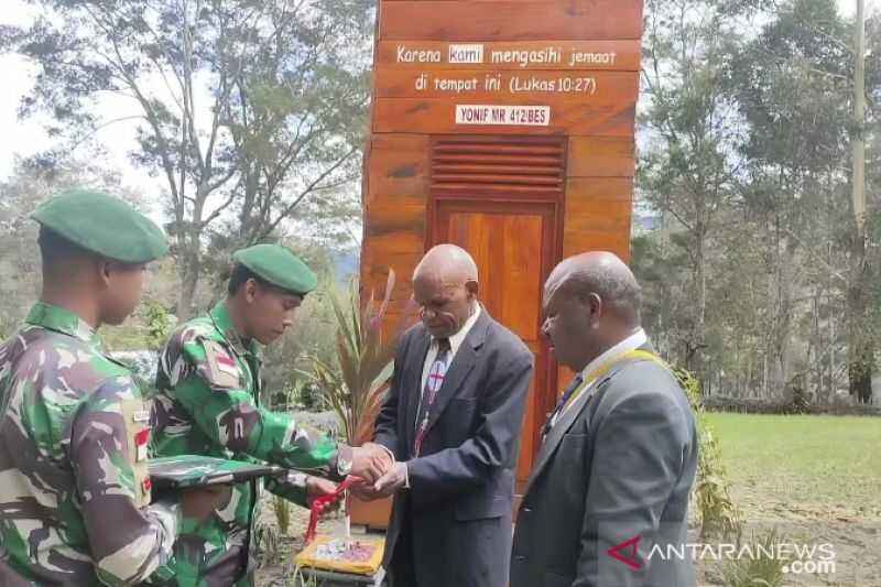 Mengagetkan Ternyata Tidak Hanya Memburu KKB, Satgas TNI Yonif 412 Juga Lakukan Ini di Papua