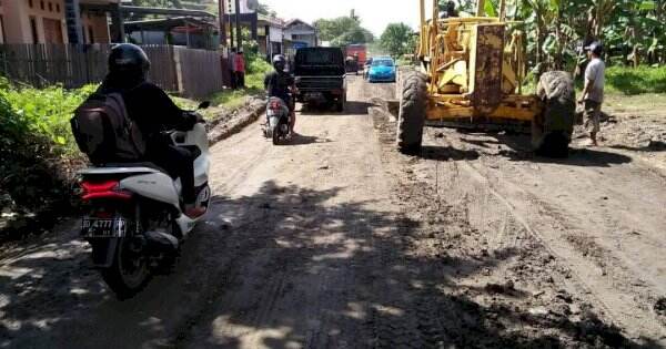Dinas PUTR Pastikan Penuntasan Ruas Jalan Pekkae-Takkalalla di Soppeng