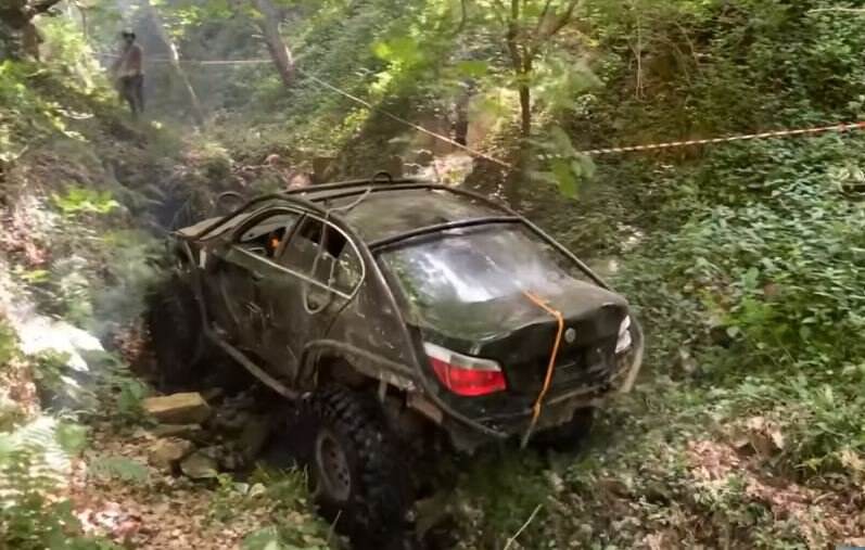 BMW E60 530D Disulap Jadi Mobil Off Road, Gahar Abis!
