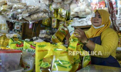 Kemendag Jelaskan Harga Minyak Goreng Belum Turun Meski Sudah Operasi Pasar