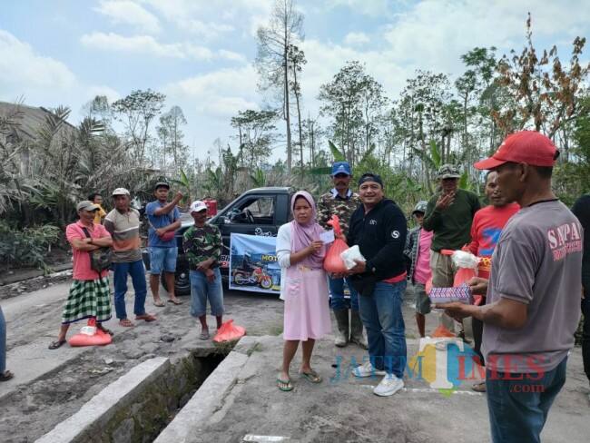Club CB Tulungagung Wonderful, Kirimkan Bantuan ke Warga Terdampak Erupsi Semeru