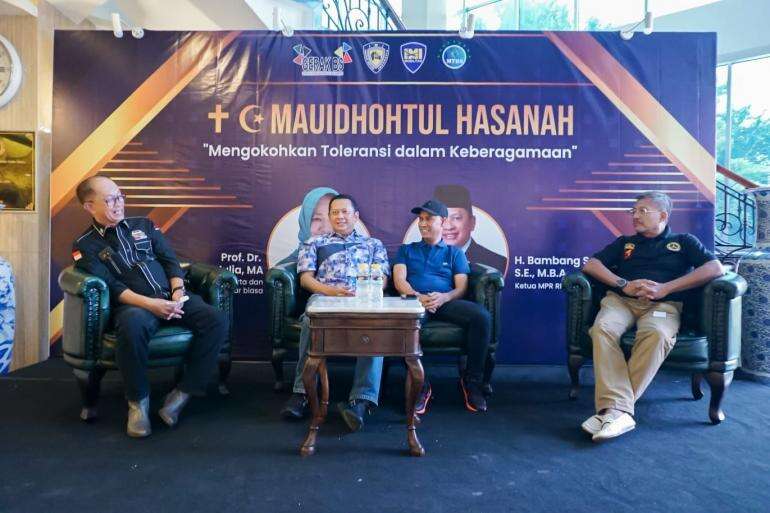 Terima Mercedes Benz W205 Club Bamsoet Ingatkan Penerapan Prokes Ketat Dalam Event Otomotif