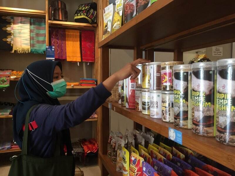 Dorong Pengembangan Kawasan Industri Halal