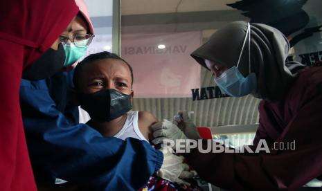Ciamis Gelar Vaksinasi Covid-19 Anak 6-11 Tahun di Lokasi Wisata