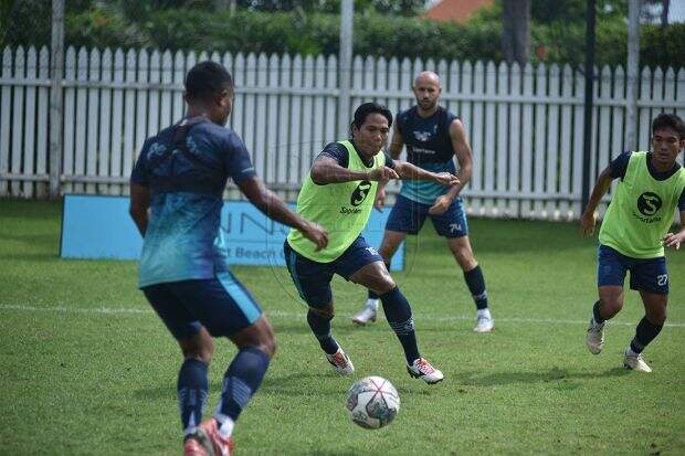 Persib Bandung Dipusingkan Jadwal Padat Liga 1 Sepanjang Februari