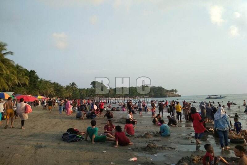 Masuk Pantai Anyer Ditarif Mahal, Ternyata Lahan Milik Pemerintah