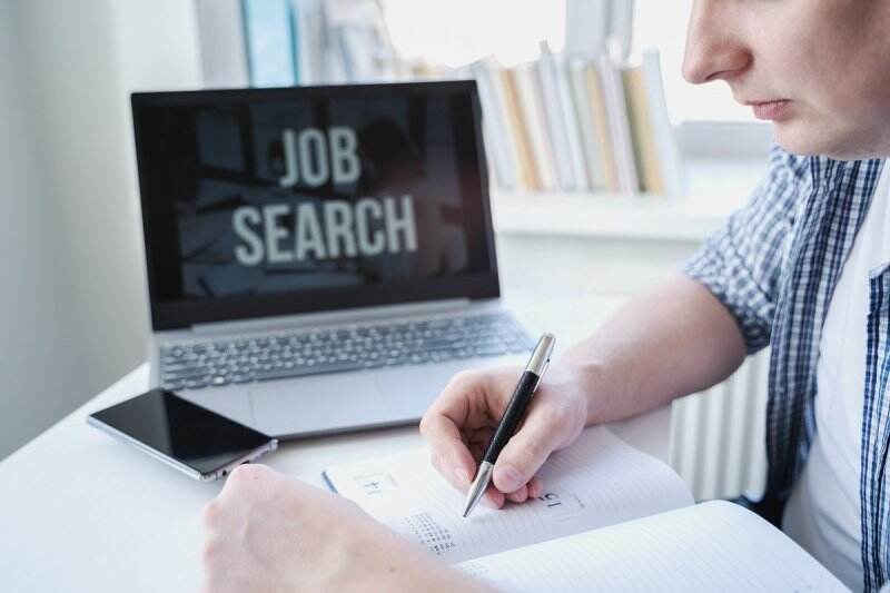 Lowongan Kerja PT Paragon, Tersedia untuk Fresh Graduate
