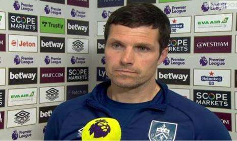 Pelatih Interim Burnley Jadi Manajer Terbaik Bulanan Liga Primer Inggris