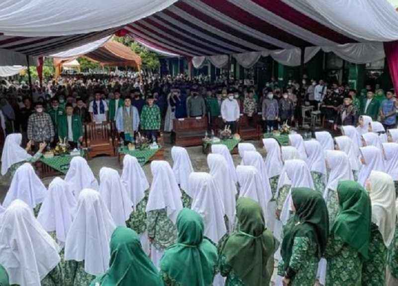 Kucurkan 7.700 Beasiswa untuk Santri, Erick Thohir: Kita Berharap Melalui Beasiswa Ini, Sekolah Islam Standarnya Sama dengan Sekolah Swasta maupun N..