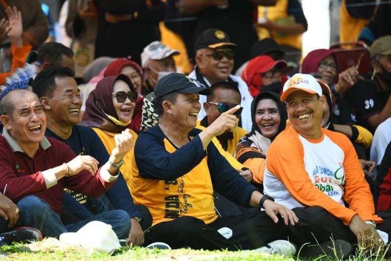 Jalan Santai Alumni SMAN 2 Tanjung Pinang Bertabur Dooprize