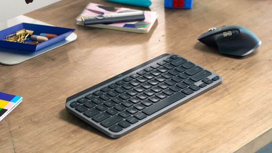 Keyboard Nirkabel Logitech MX Keys Mini Ideal untuk Meja Kerja yang Sempit